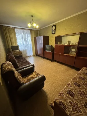 Продаж 2 к кв, 7/9, Проспект Ювілейний , Сертифіка розглядає