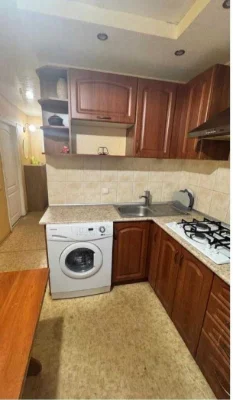 Продам 1 кімнатну квартиру з ремонтом