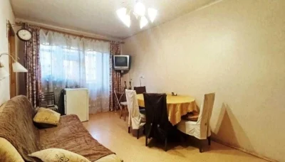 Продам трехкомнатную квартиру на Новых Домах