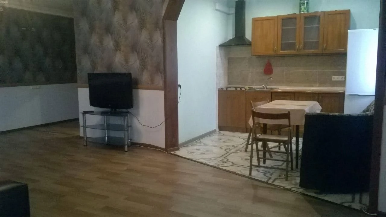 Продам 1 ком.квартиру в новострое м.Д.Спорта.