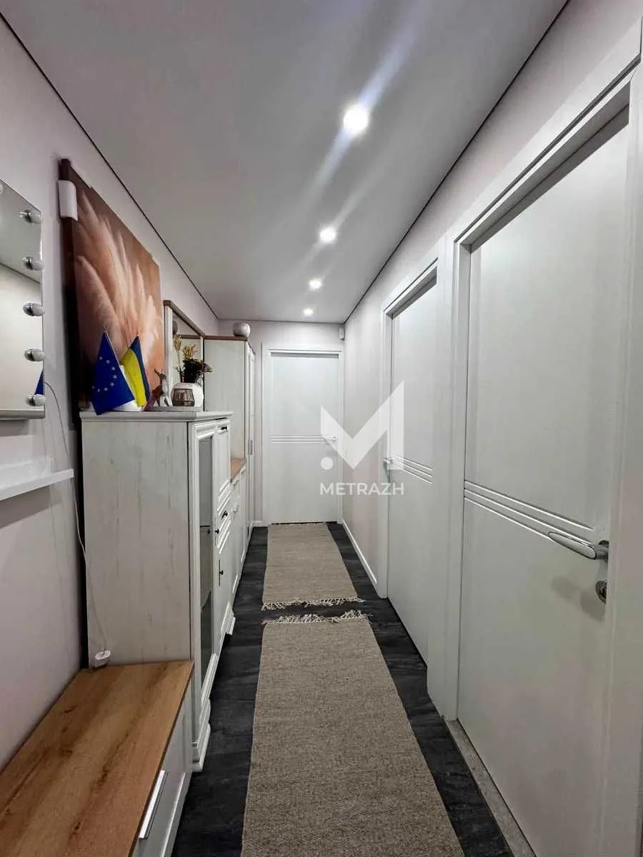 88488 Продається двокімнатна квартира на пр. Науки. Квартира