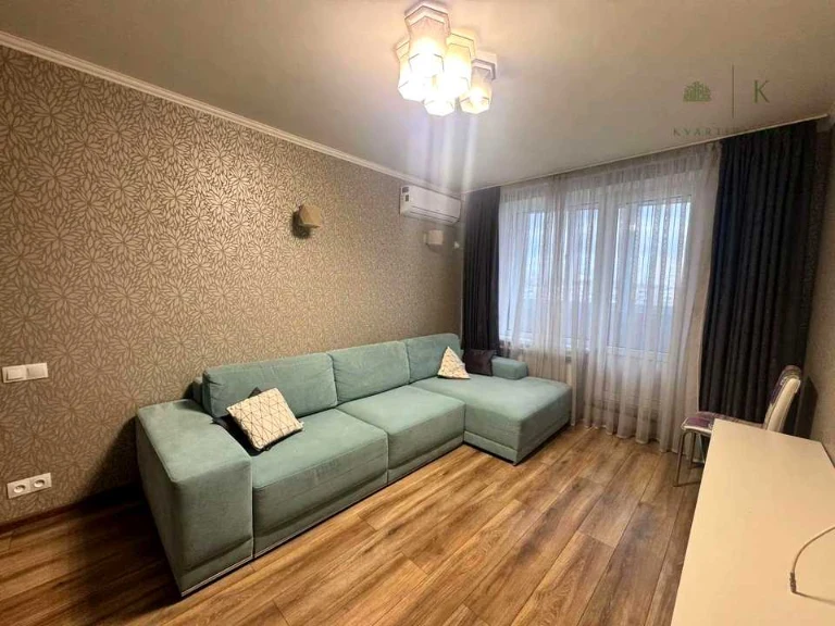 Квартира. Харків, Тракторобудівників просп.