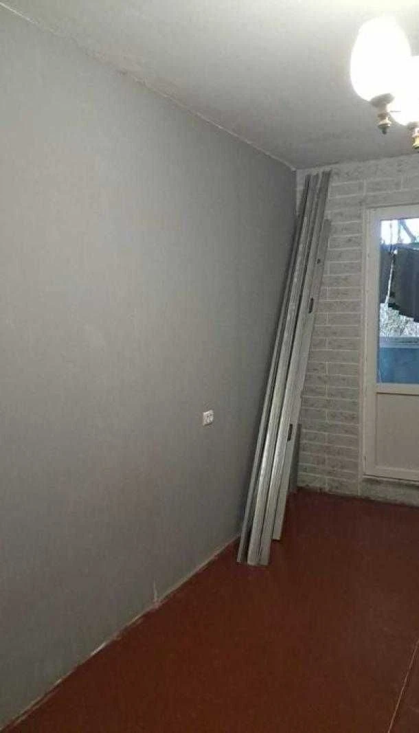 В продаже отличная квартира 3 ком,  метро Индустриальная.