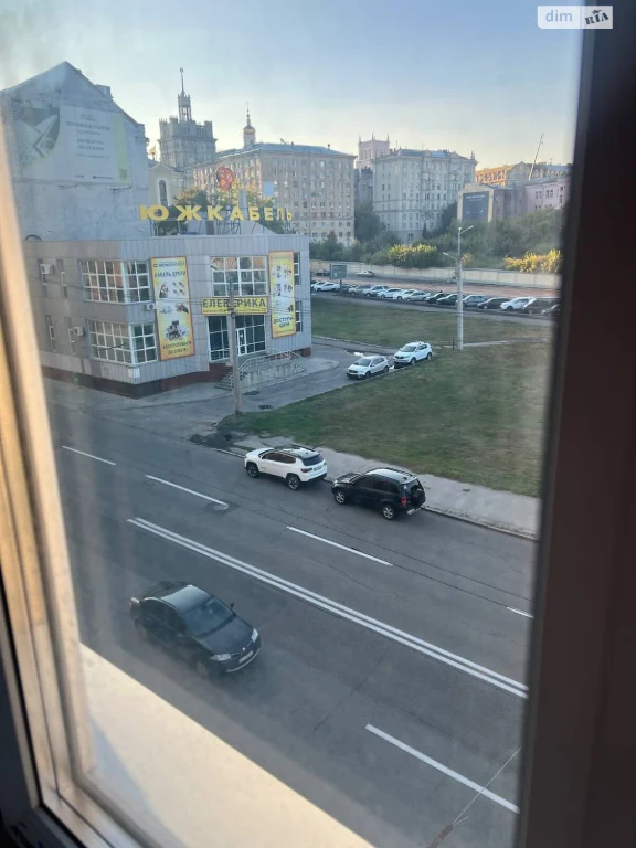 Продаж Квартира Поділ