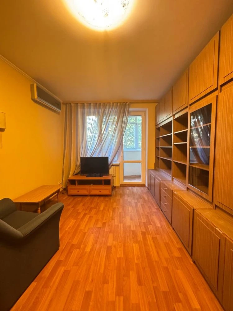 Продаж 2-кімнатної квартири Гвардійців Широнінців  Салтовка