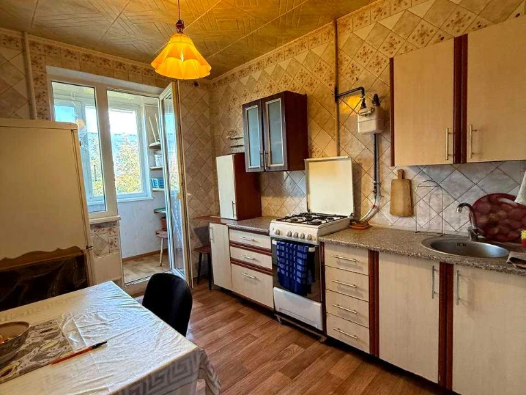 Квартира. Харків, 92 бригади вул. (Сергія Грицевця)