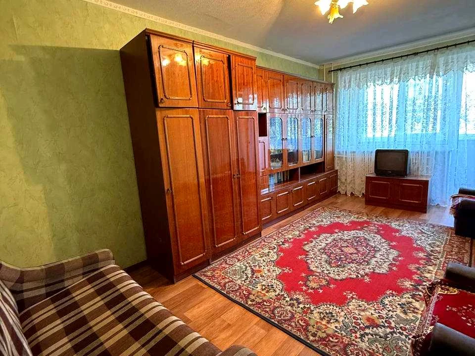 Квартира. Харків, 92 бригади вул. (Сергія Грицевця)