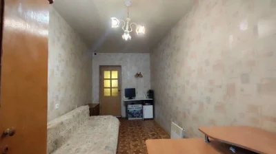 Продам. 2к. квартиру. Профсоюзный бульв., 9А, Холодная Гора