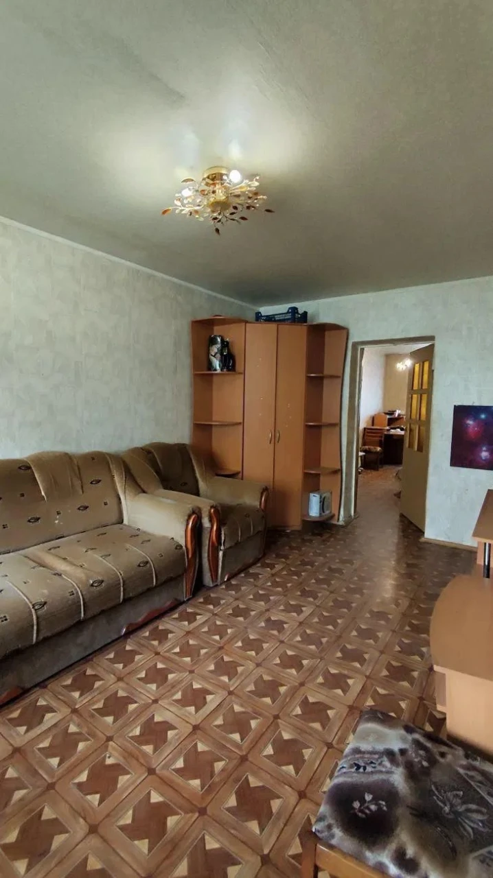 Продам. 2к. квартиру. Профсоюзный бульв., 9А, Холодная Гора