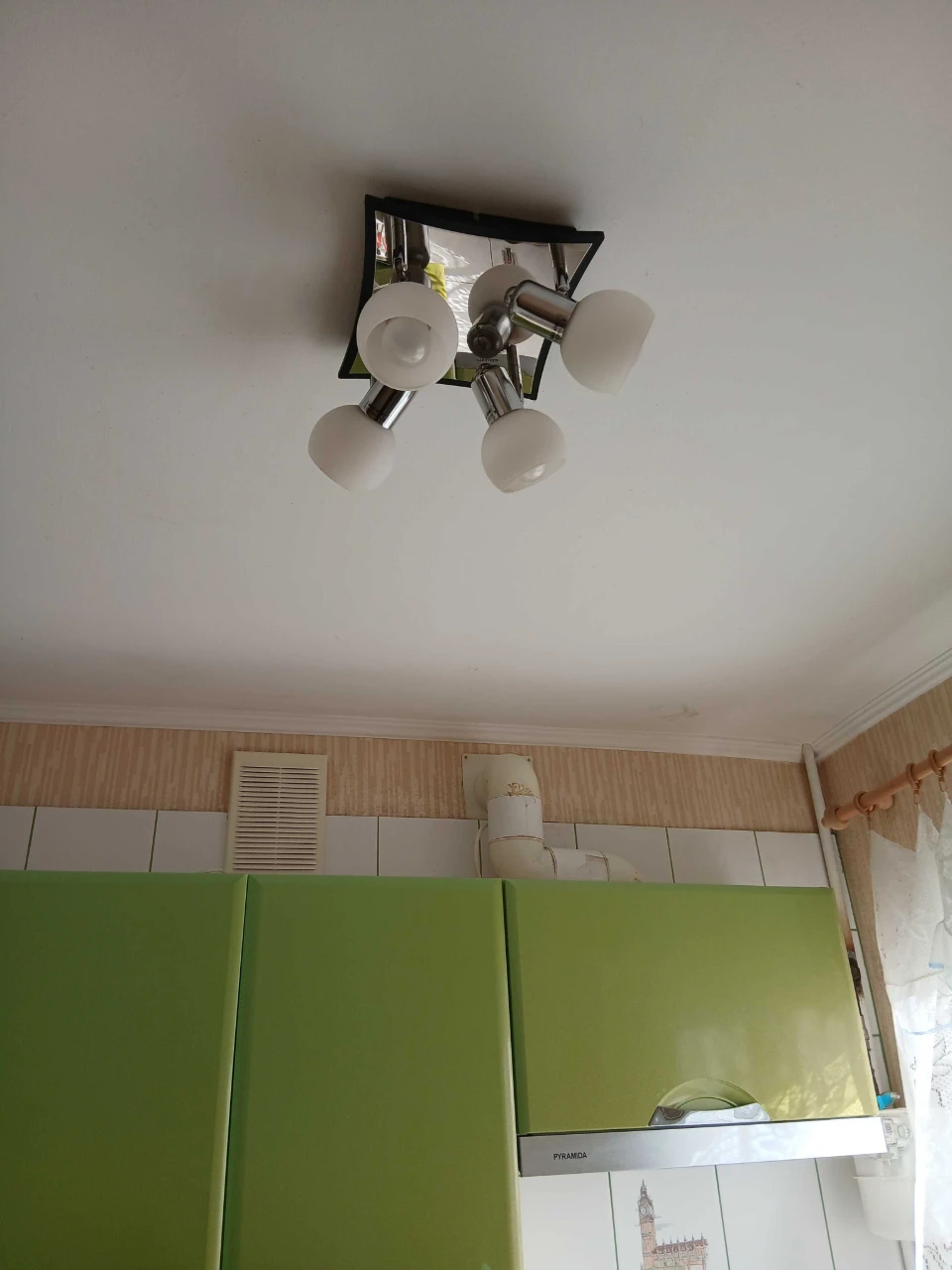 Продам 1 кв., 608 м/р, Гв. Широнинцев