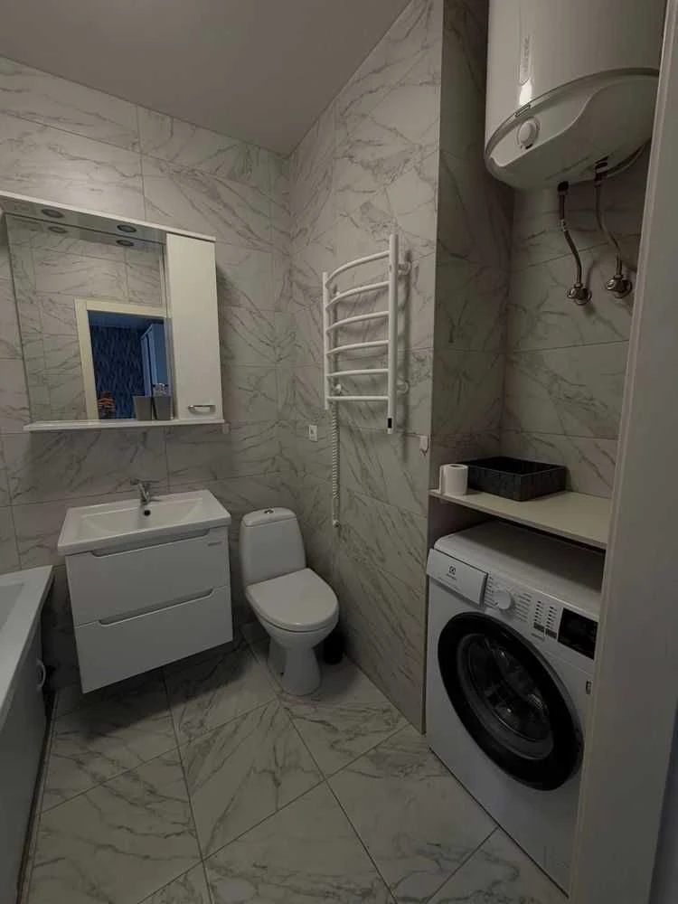 Продам 1к квартиру в ЖК Салтовский,Драгоманова,6г,35м2(код 2