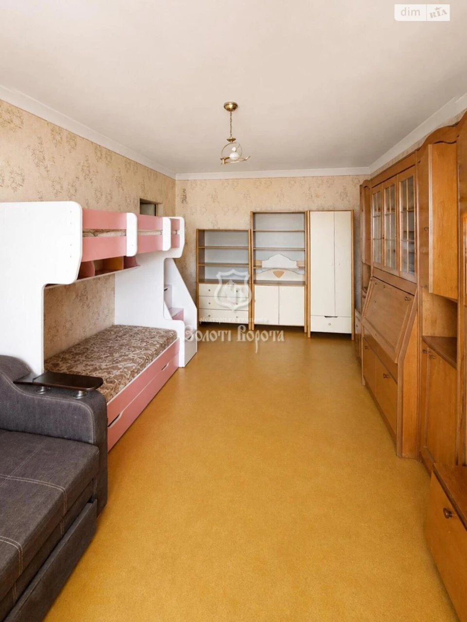 Продажа квартир Дарницкий.