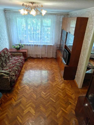 Продам 3 к. квартиру вул. Дерев'янко