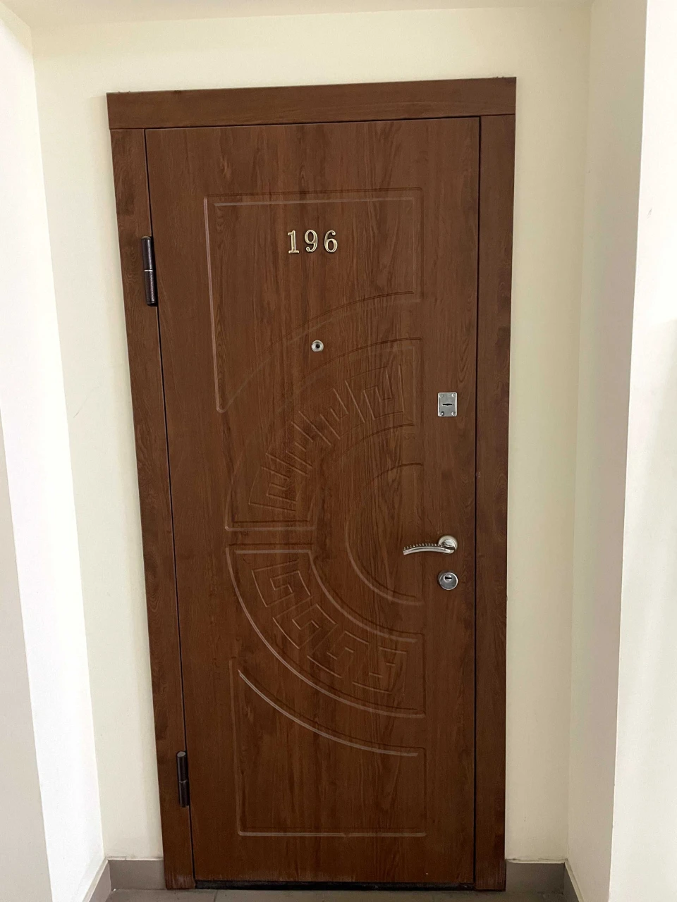 Продажа гостинки 18,6 кв.м. в ЖК Воробьевы горы, м. Ак. Павл