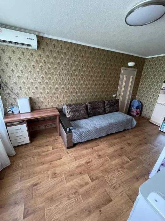 Продается 1 ком кв 4/9, пр Юбилейный