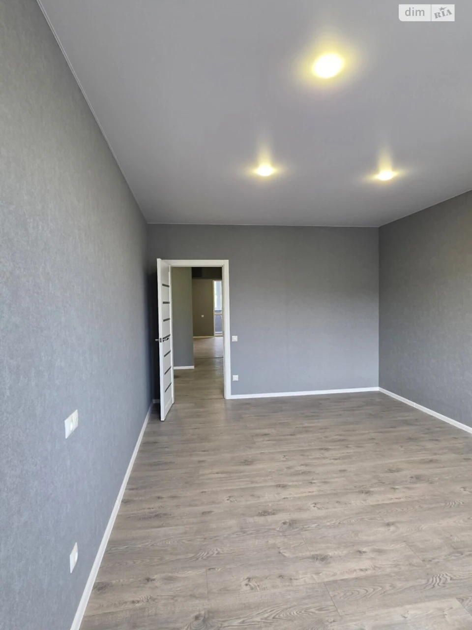 Sale Apartment Oleksiiivka