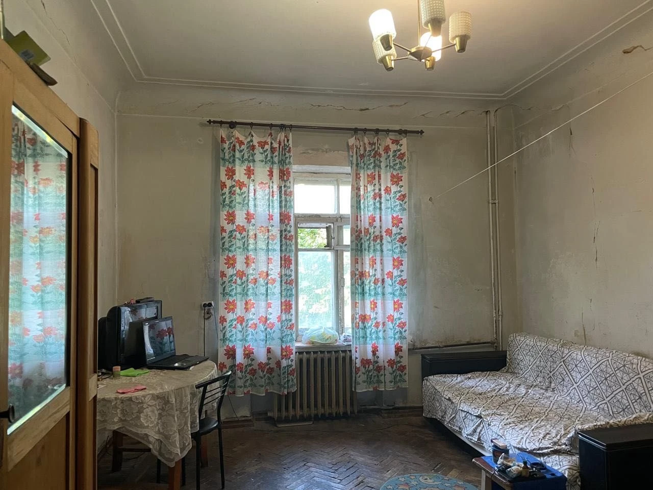 Продам просторную 3-комн. квартиру на ХТЗ