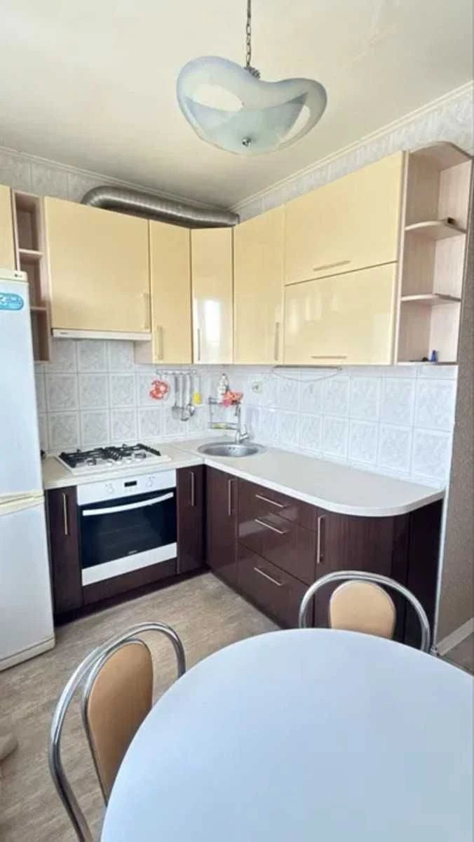 Продам 2к квартиру метро Масельского, ХТЗ, Индустриальный