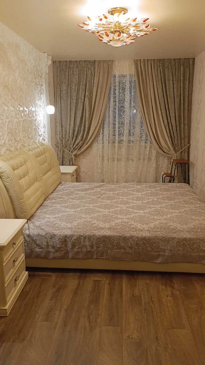 Продам 3-ну квартиру Холодна Гора