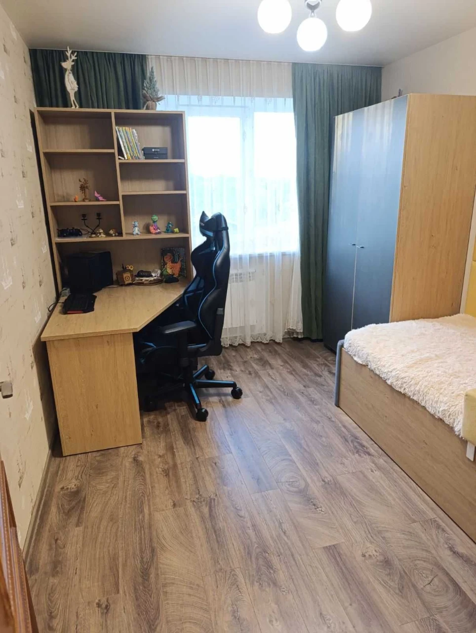 Продам 3-ну квартиру Холодна Гора