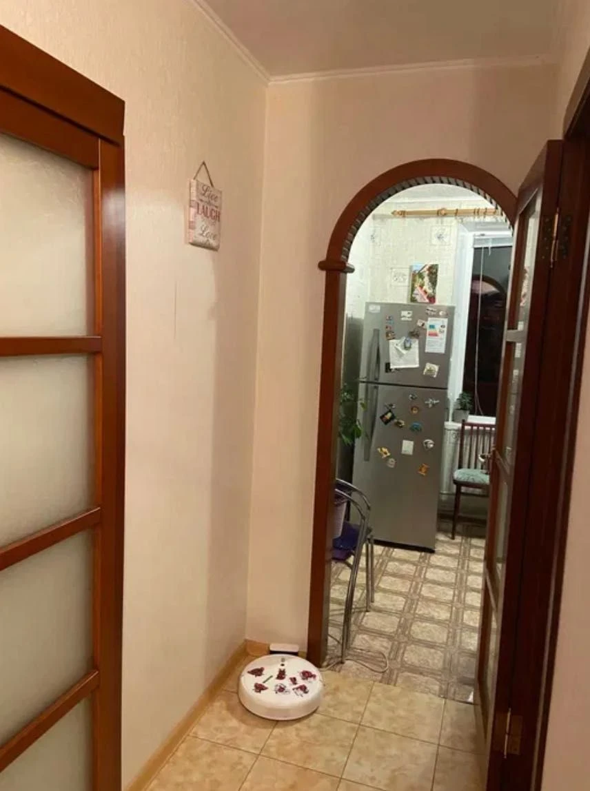 Продам 1 комнатную квартиру на Салтовке, пр-т Тракторостроит