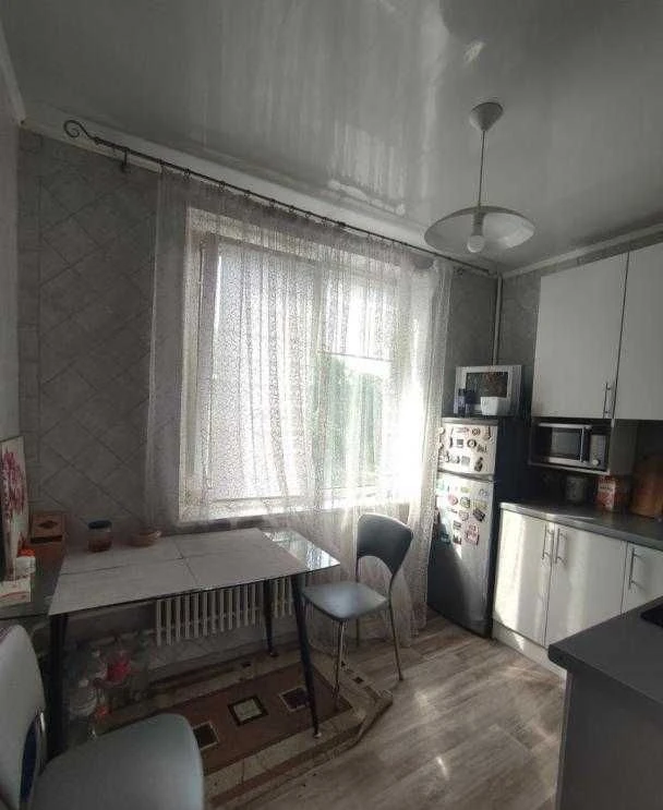 Продается 1 ком кв 3/9, метро Студенческая