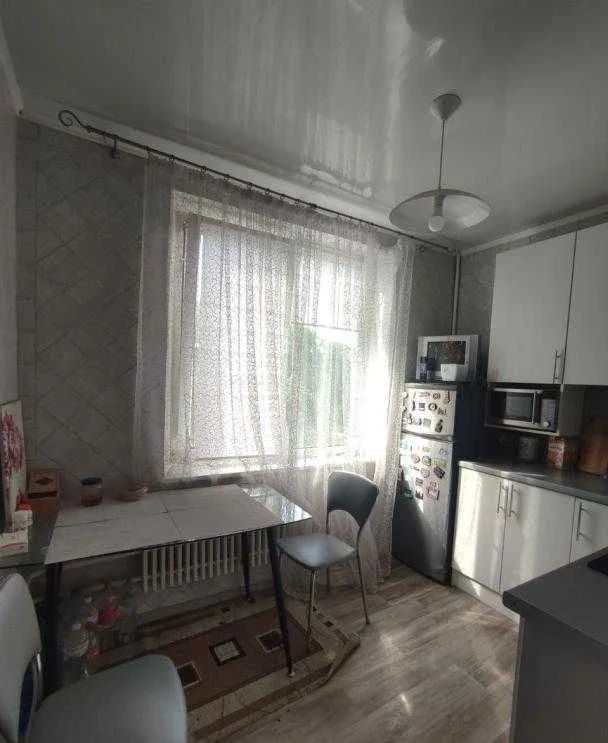 Продается 1 ком кв 3/9, метро Студенческая