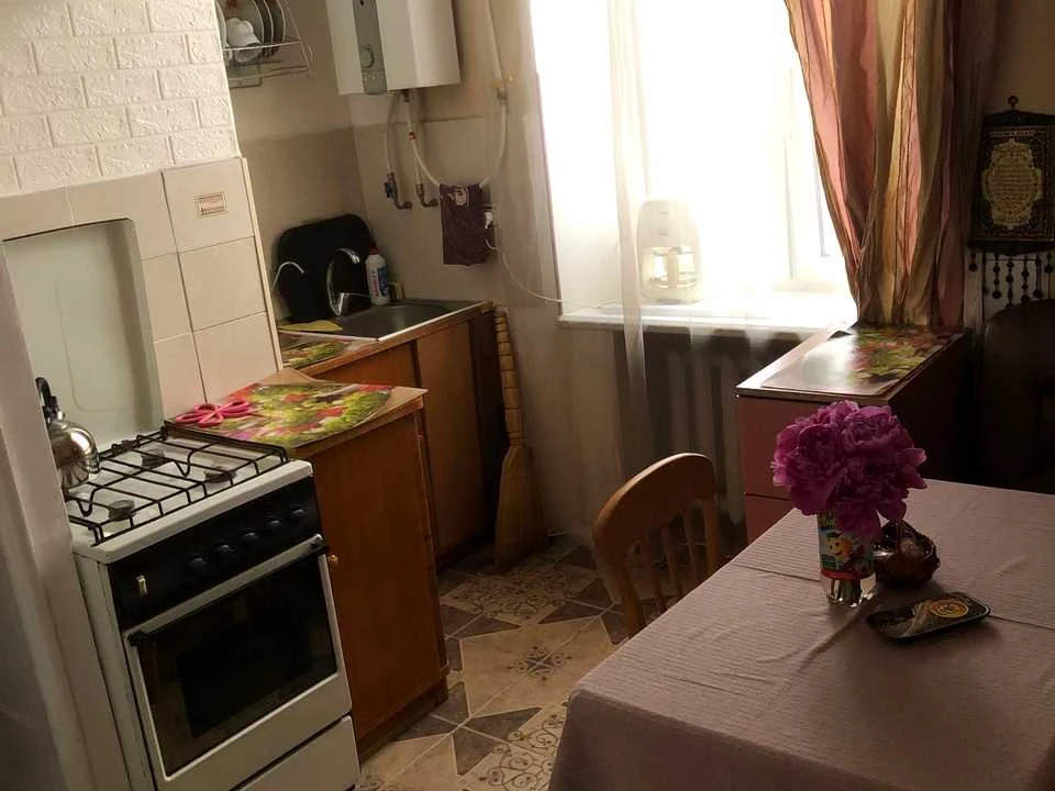 Apartment. Odesa, Nizhynska St.