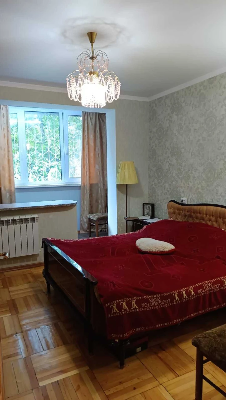 3к.кв. з ремонтом 70м.кв. медкомплекс. (405167)