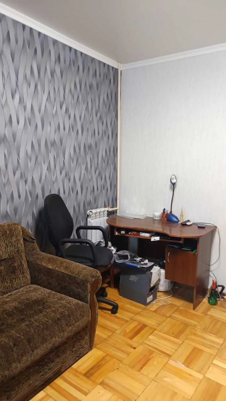 3к.кв. з ремонтом 70м.кв. медкомплекс. (405167)