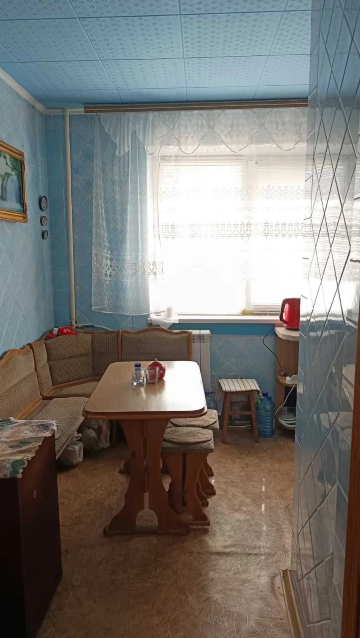 3к.кв. з ремонтом 70м.кв. медкомплекс. (405167)