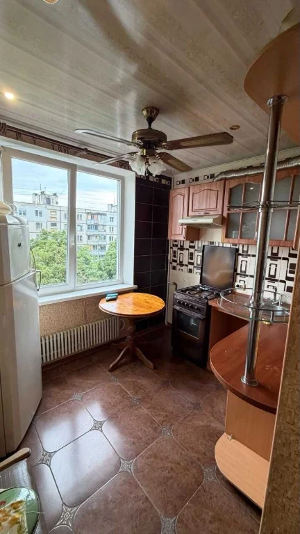 Продам 1 к квартиру на Салтовке, м. Салтовское (Героев труда