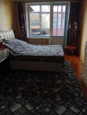 Продам 2х кім квартиру на нескорених