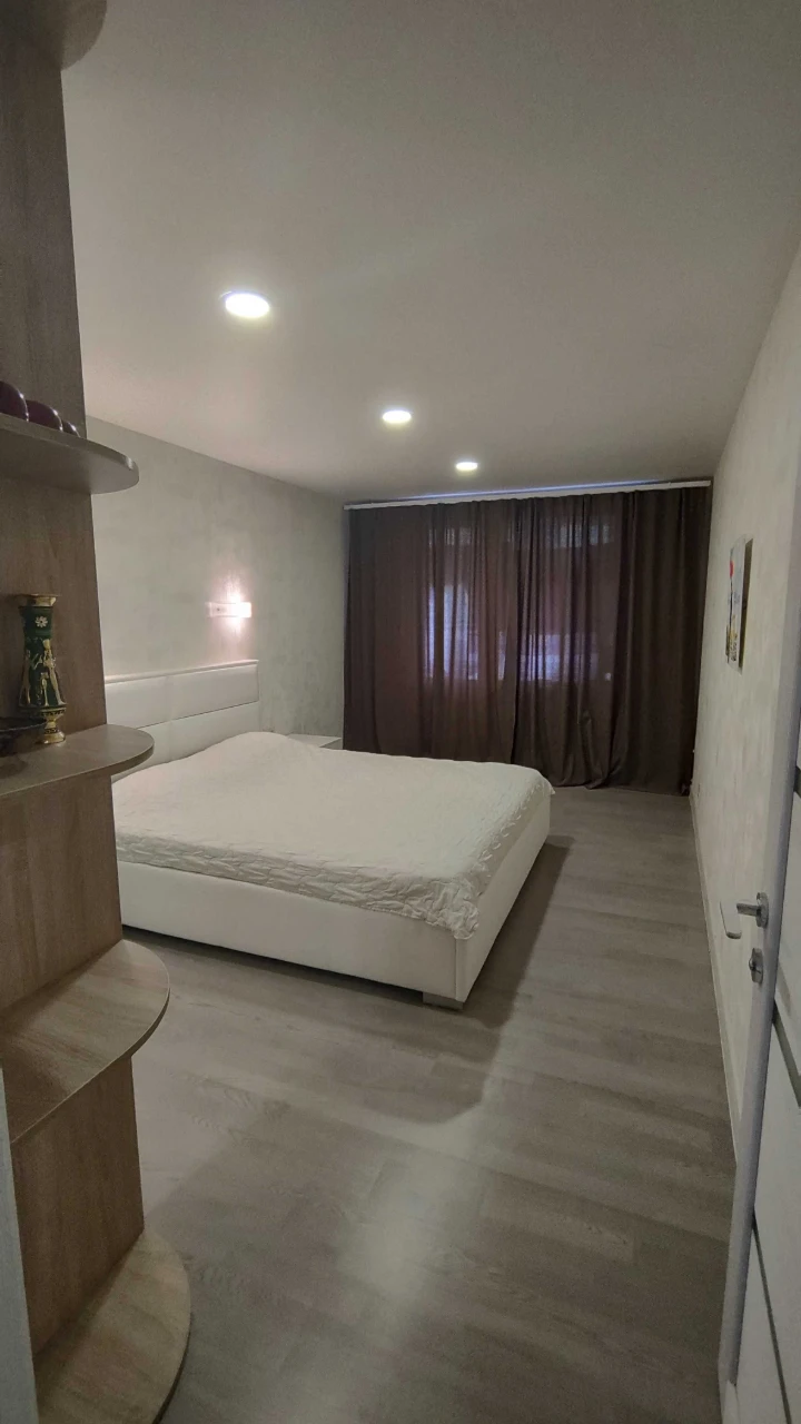 унікальна квартира в 522 м\районі 3комн. тільки продаж торг