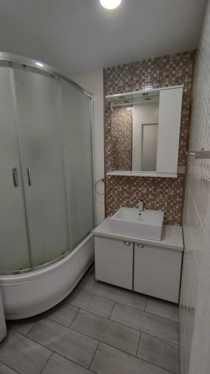 унікальна квартира в 522 м\районі 3комн. тільки продаж торг
