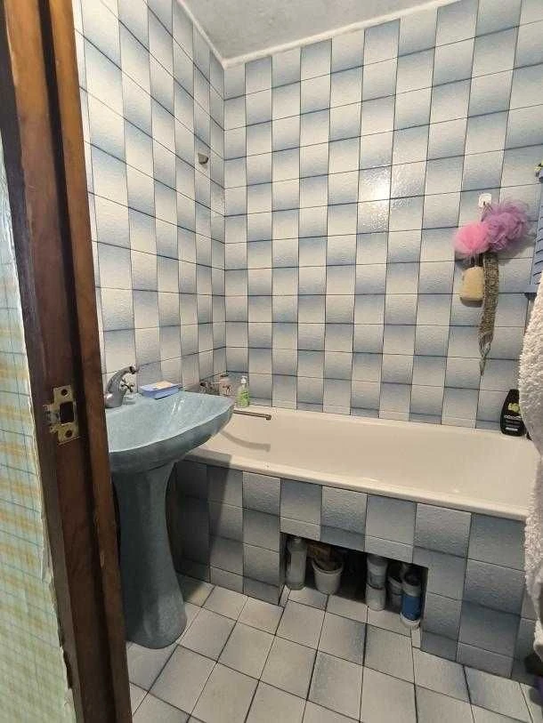Продам 4-х к.квартиру на Роганском ЖМ Индустриальный