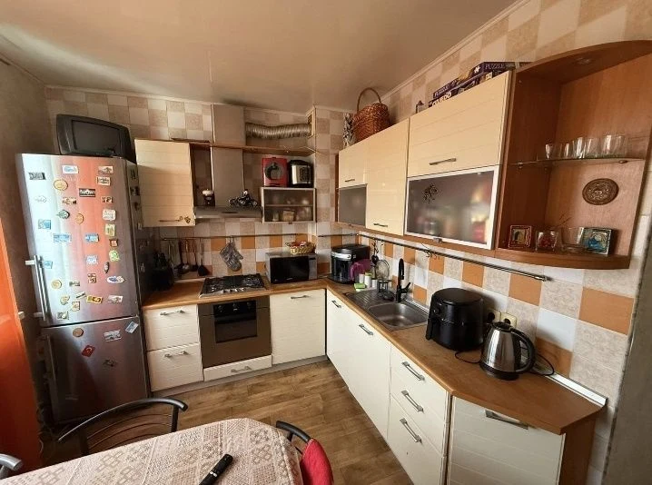 Продам 2к квартиру
