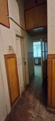 Продам свою 2-х комн квартиру 1/3 . Торг
