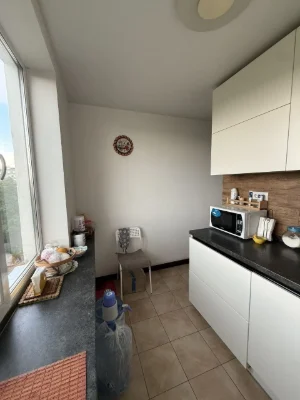 Продам эксклюзив 3 к.из.квартиру метро Салтовская