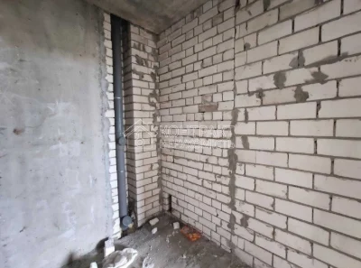 Продається 1комн квартира в ЖК Ньютона-2  Коммунальний рынок