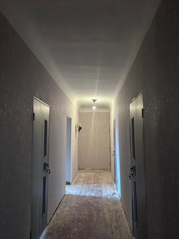 Продам квартиру в центрі міста