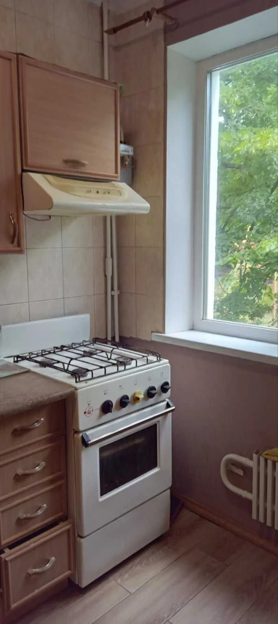 Продам 2к м.Салтовская, ул. Нескоренных дом 29-В, 2/5