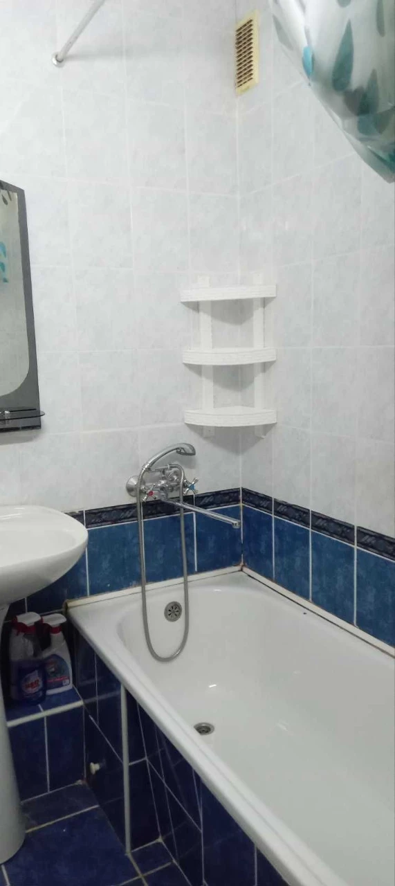 Продам 2к м.Салтовская, ул. Нескоренных дом 29-В, 2/5