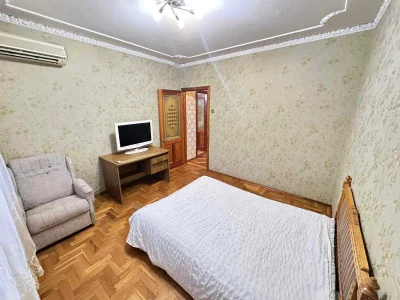 Продам 2 к.квартиру Холодная Гора (405129)