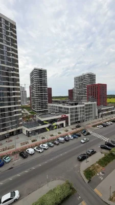 БЕЗ КОМИССИИ! Продам 3к раздельную квартиру с двумя санузлами.