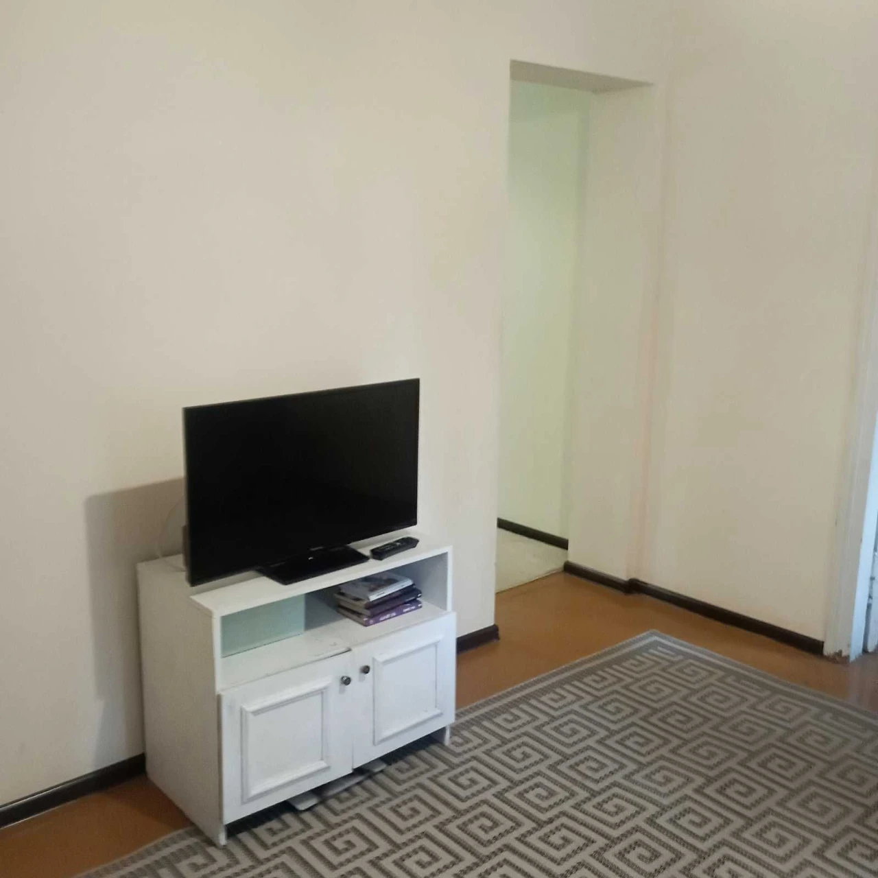 Продам 3к. квартиру Бавария (405008)