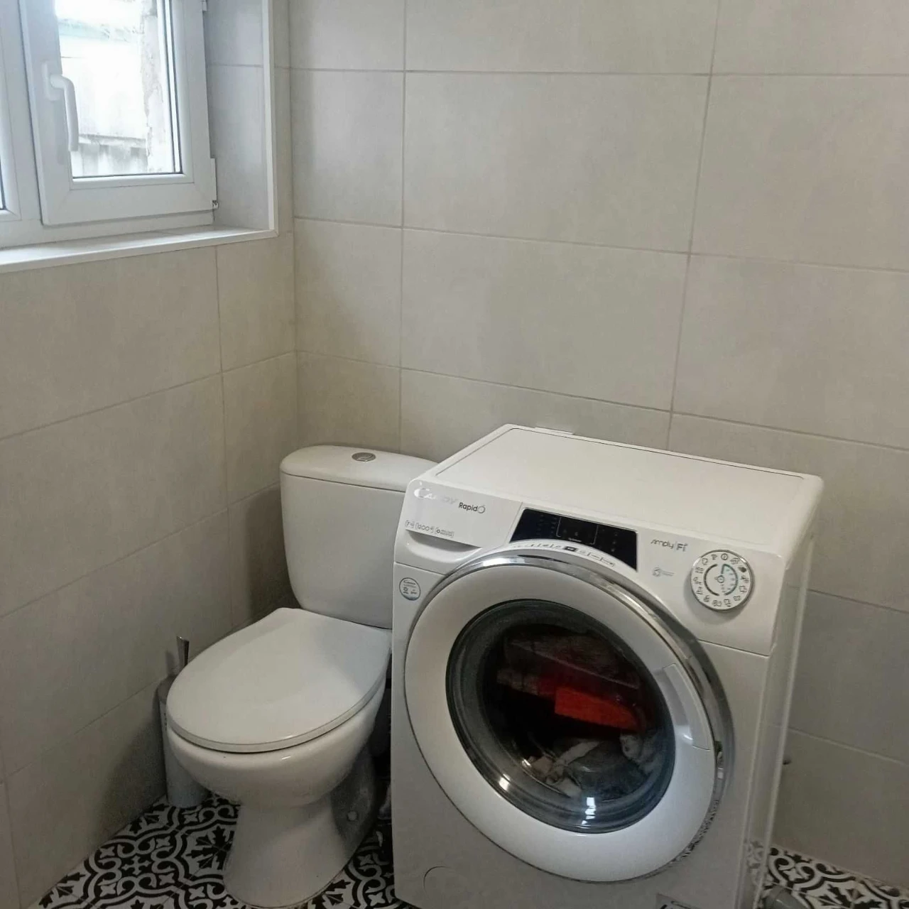 Продам 3к. квартиру Бавария (405008)