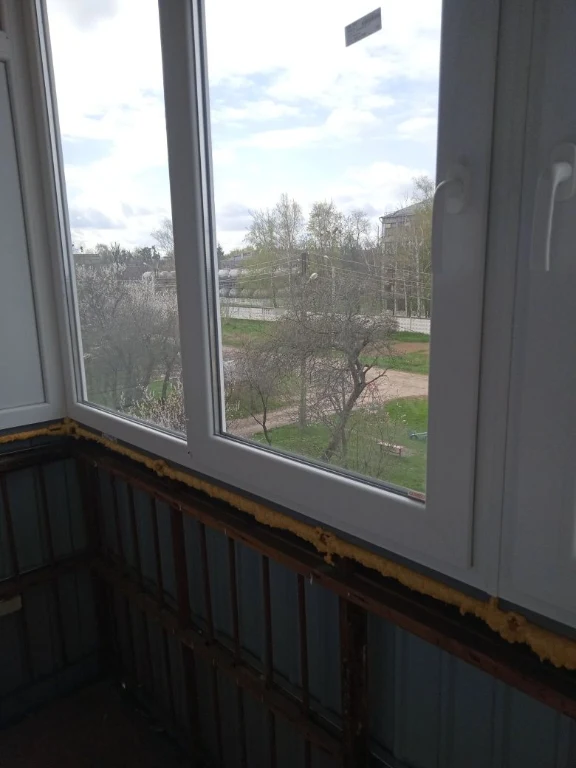 Продам 2х комн квартиру . Шишковка. 10 минут от метро Героев