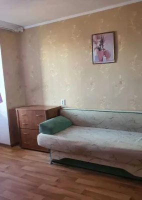 Продам 3комн.квартиру Залютино. Холодная гора. Золочевская.