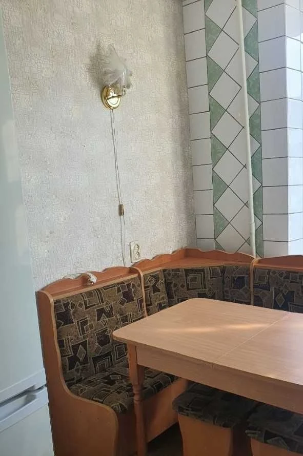 Продам 3комн.квартиру Залютино. Холодная гора. Золочевская.